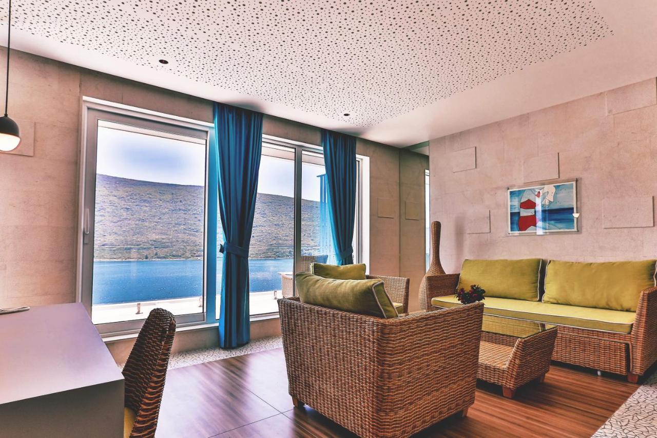 Superior Suite with Balcony
