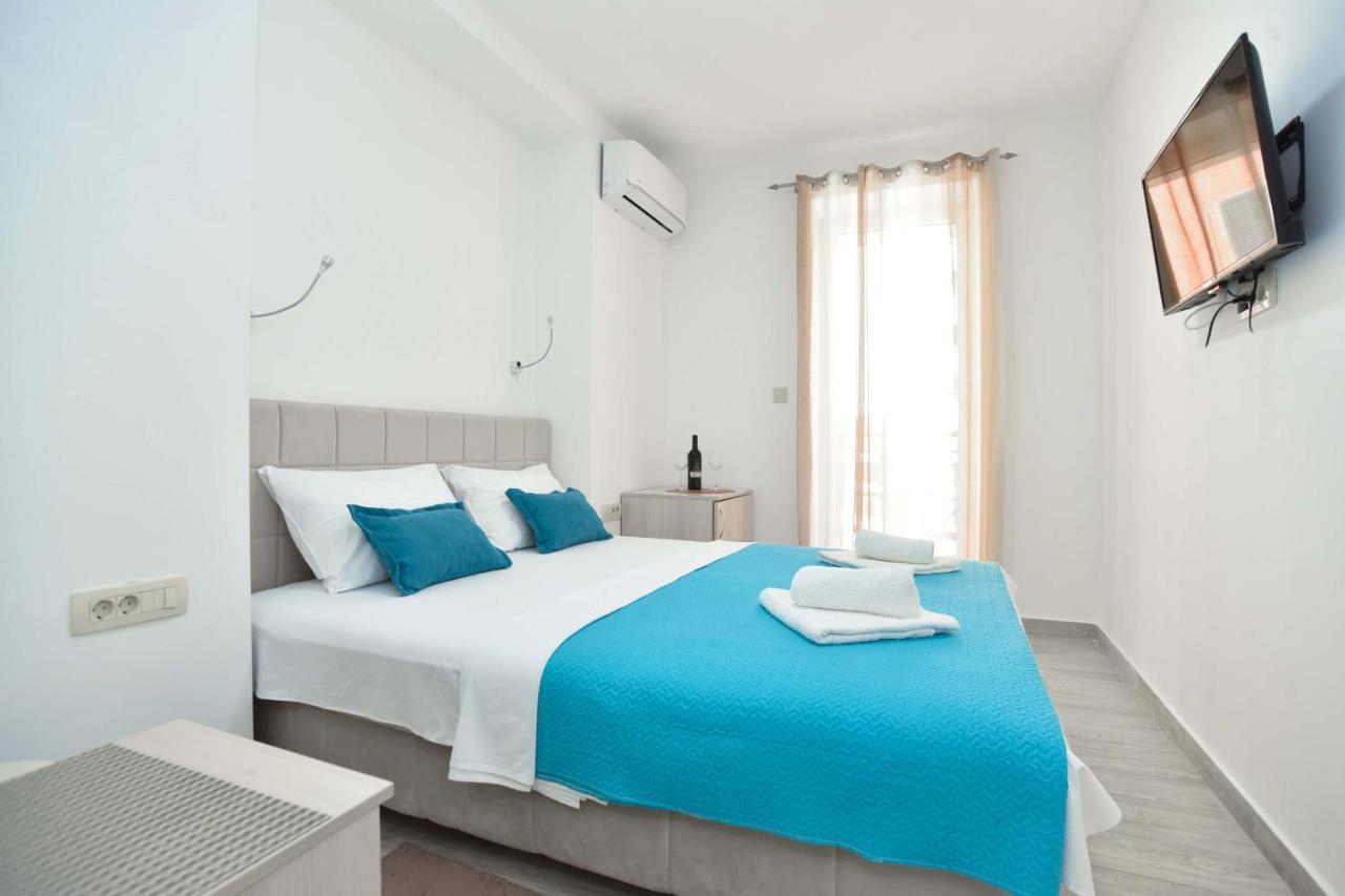 Doppelzimmer mit Balkon