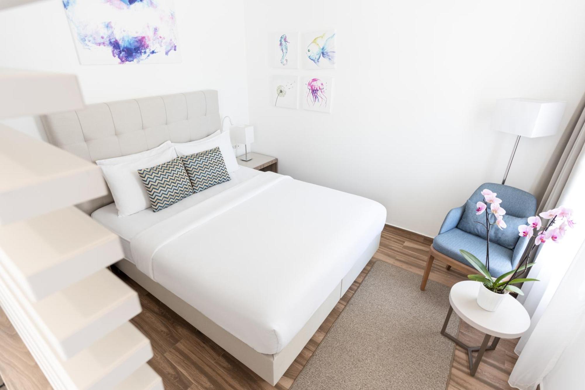 Premium Seaview Suite,1219631722:JPEG