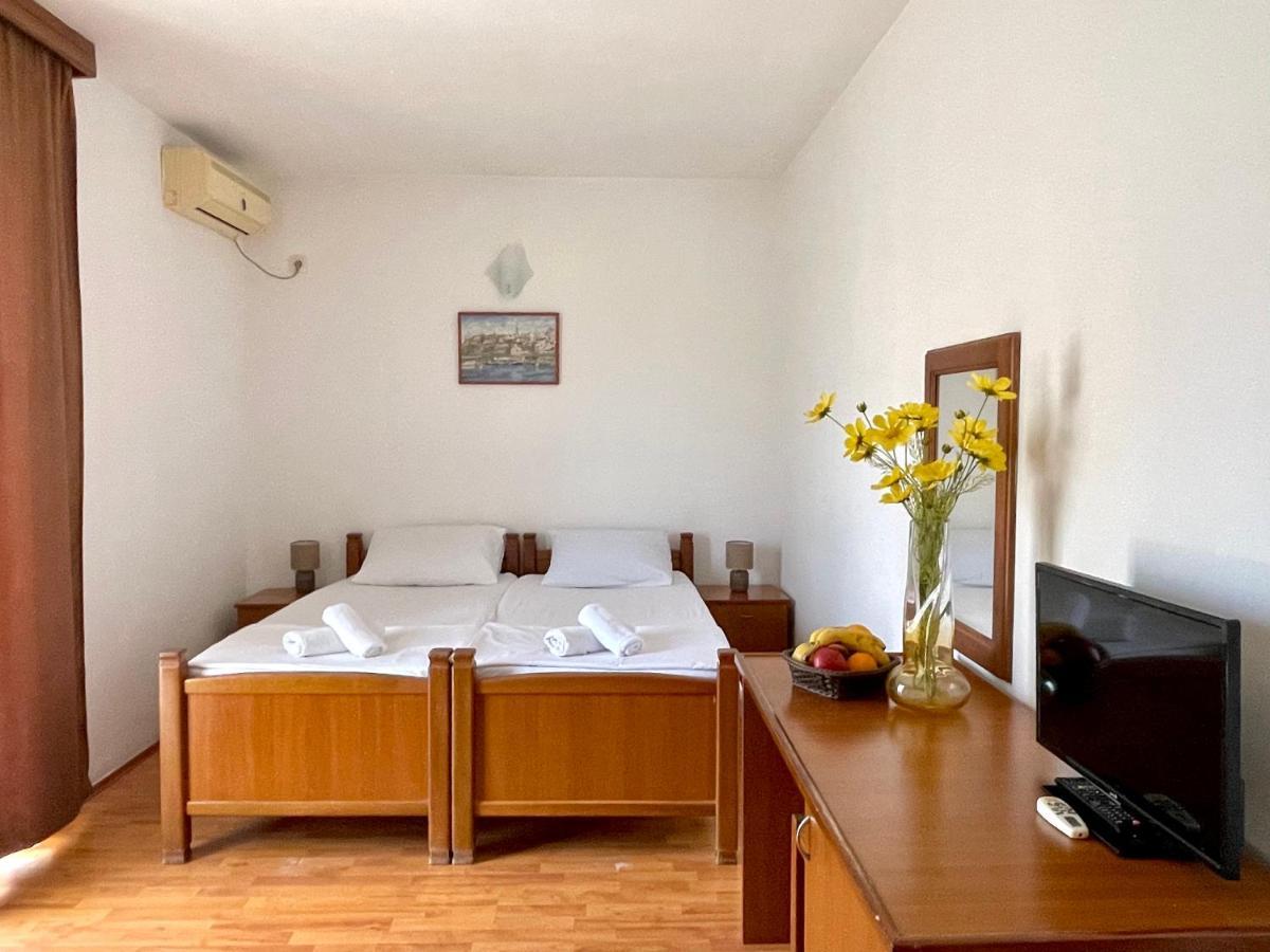 Triple Room with Balcony