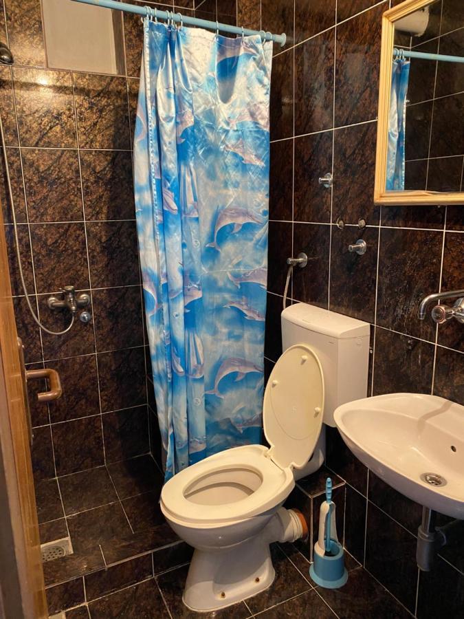 Doppelzimmer mit Gemeinschaftsbad