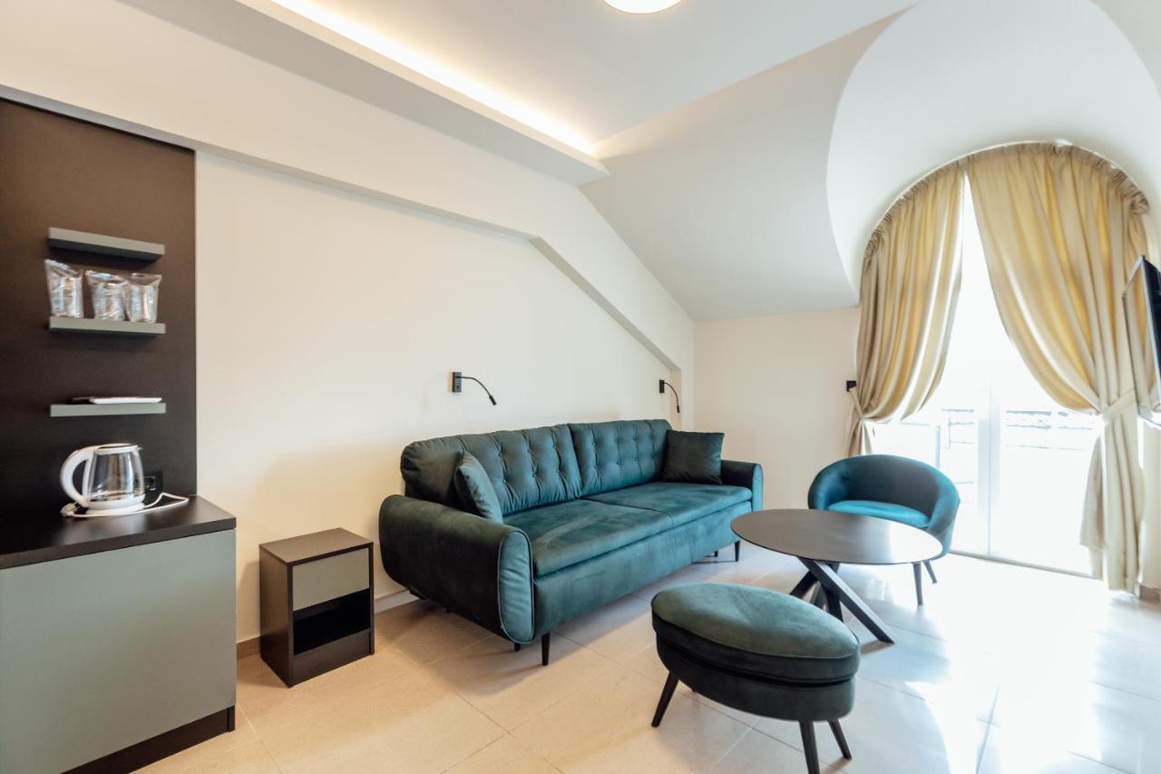 Studio with Sea View