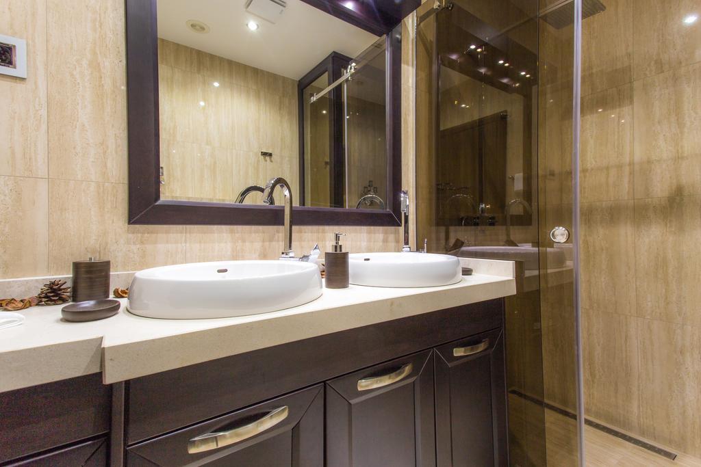 Superior One-Bedroom Apartment,135338568:JPEG