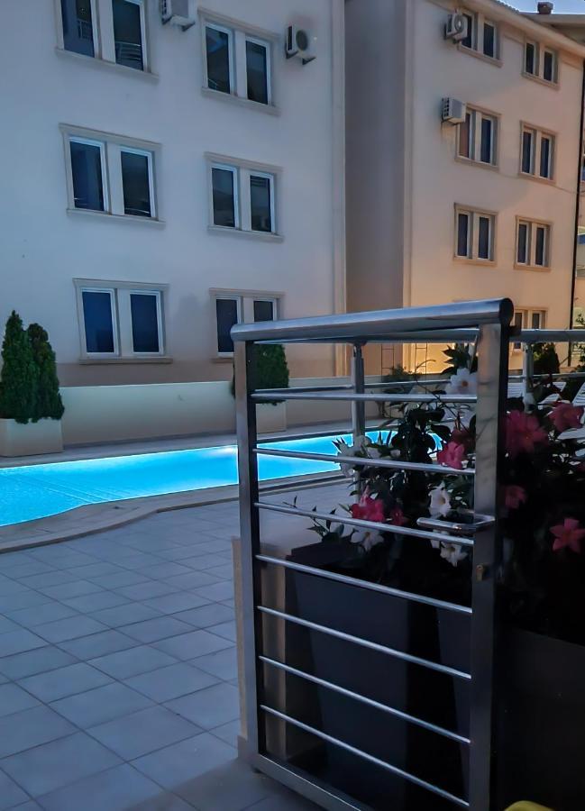 Appartement - Vue sur Piscine