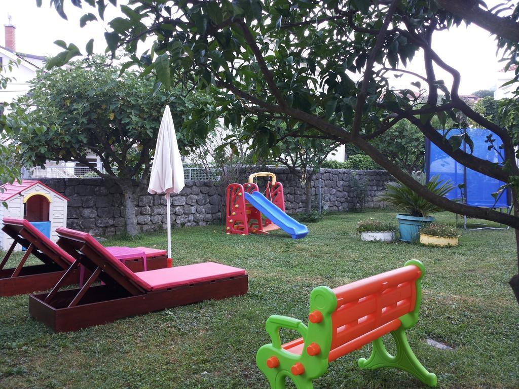 Appartamento con Vista Giardino