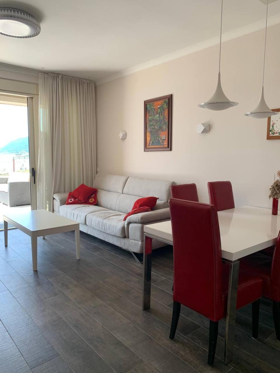 Apartment mit Terrasse