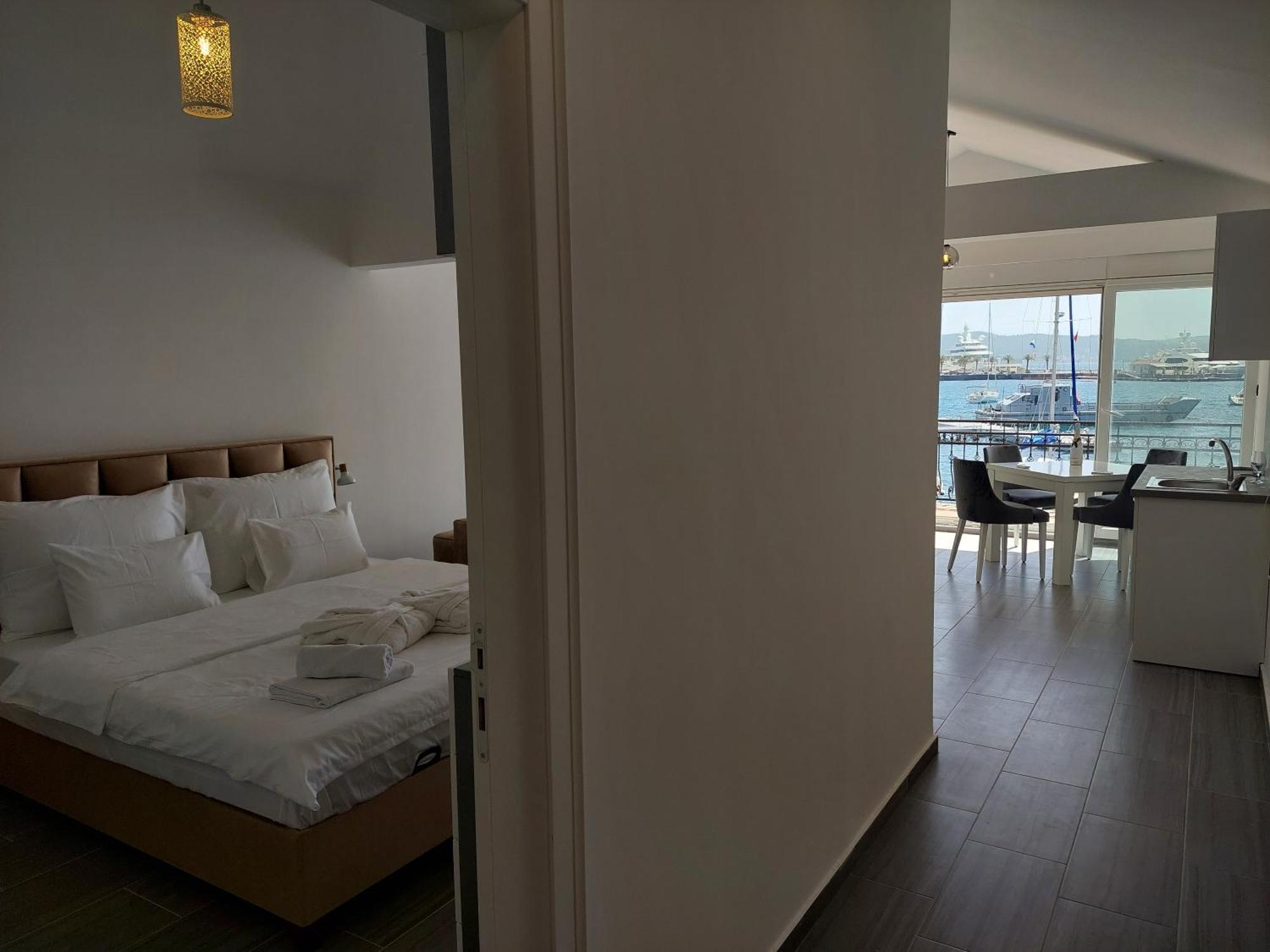 Apartment with Sea View