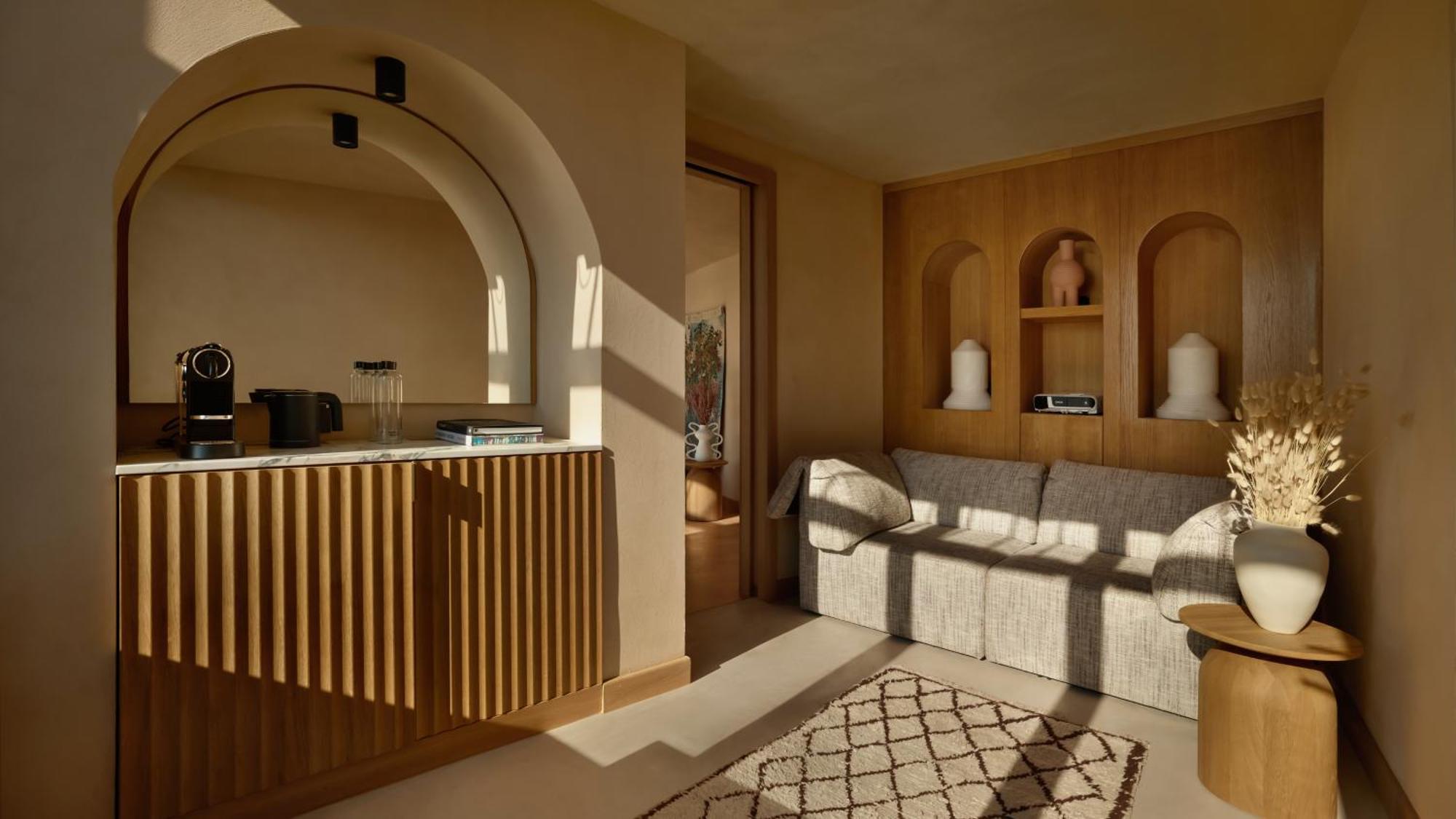 Panoramic Suite,1678009311:JPEG