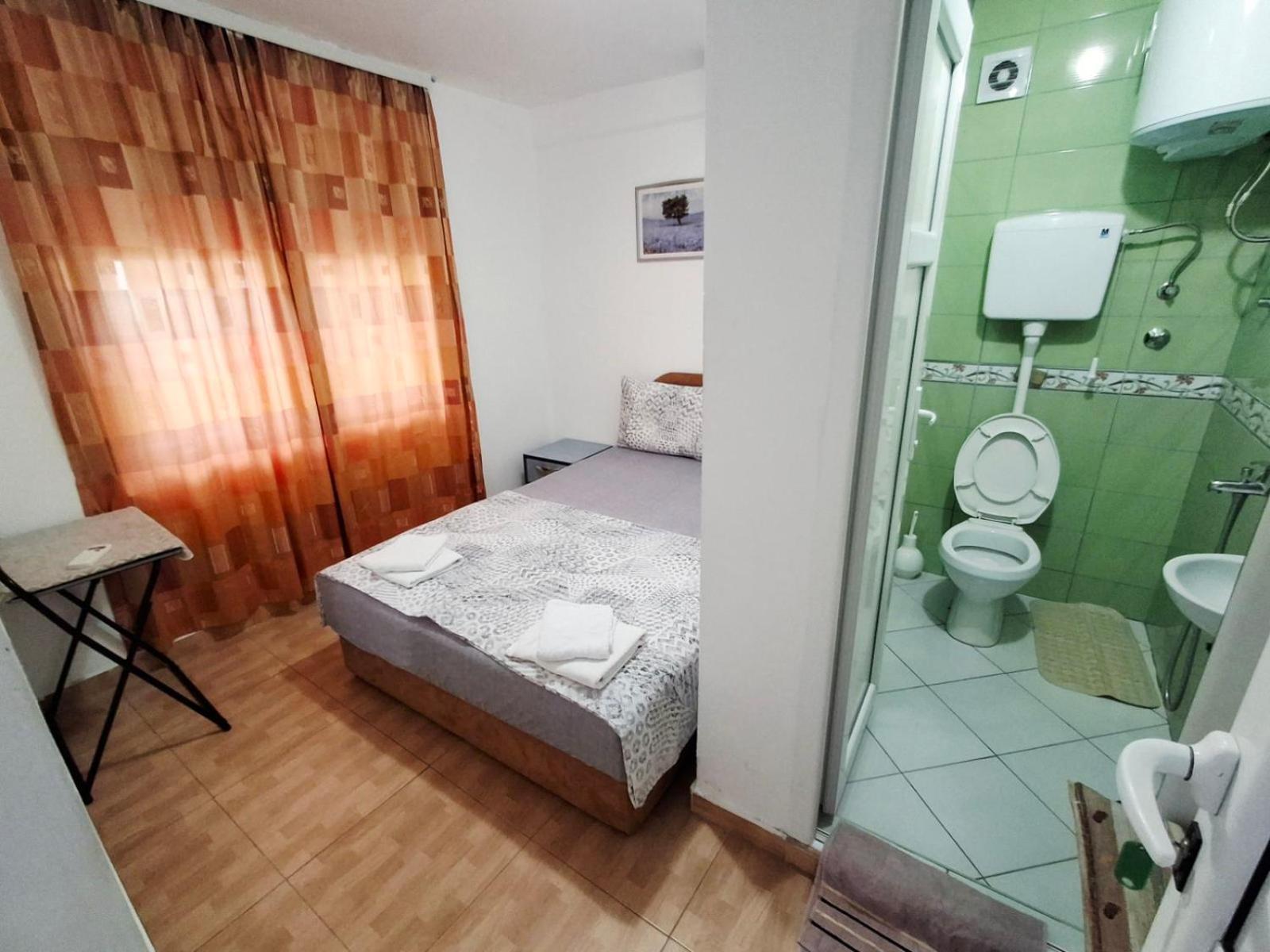 Double Room with Private Bathroom,1743067320:JPEG