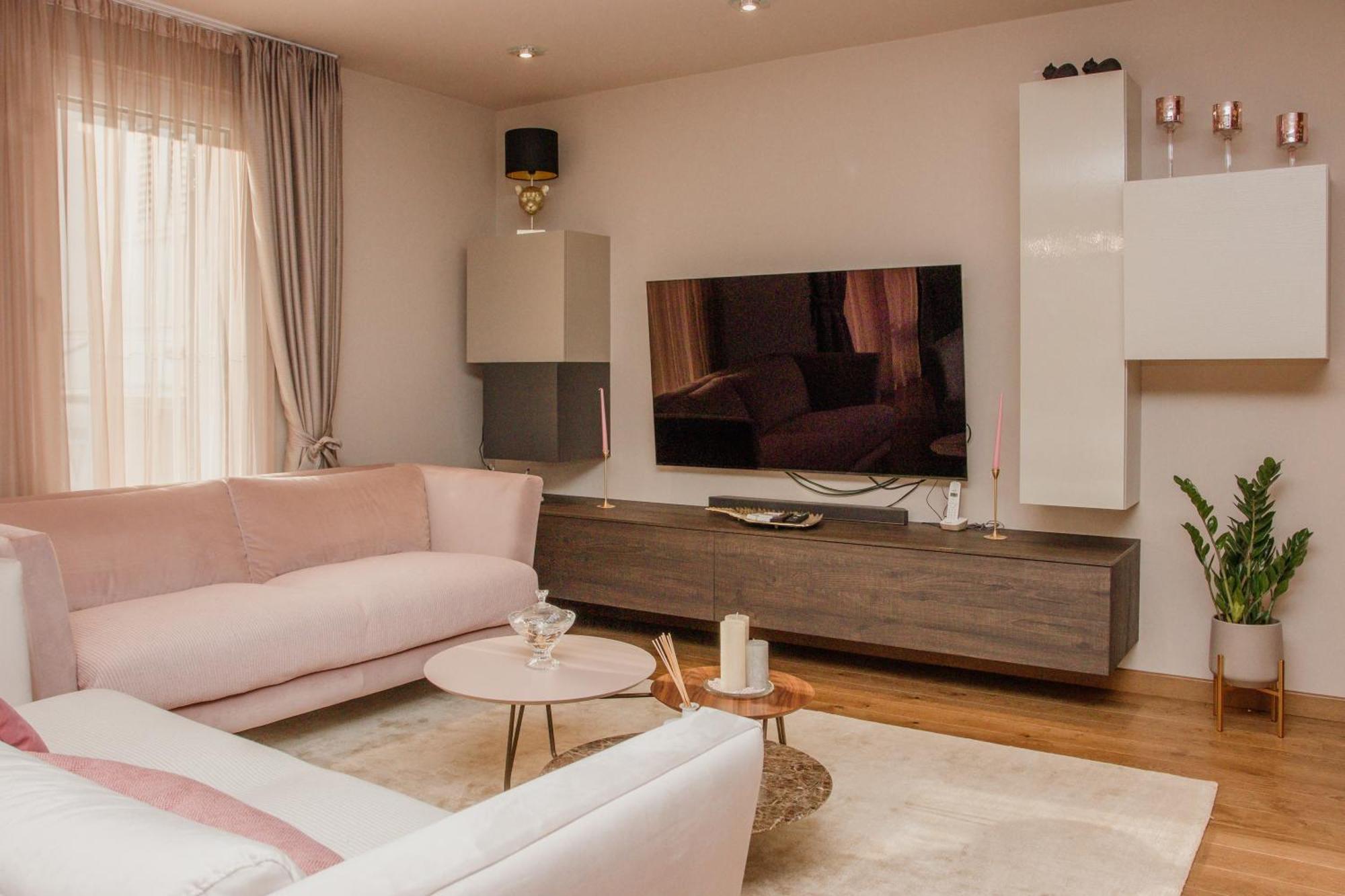 The Luxury Maison W Nest Two-Bedroom Apartment