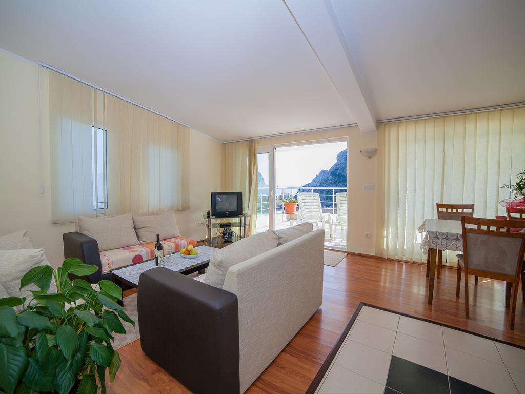 Apartment mit Meerblick