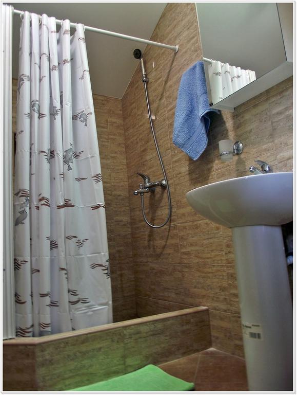 Standard Apartment,696336339:JPEG