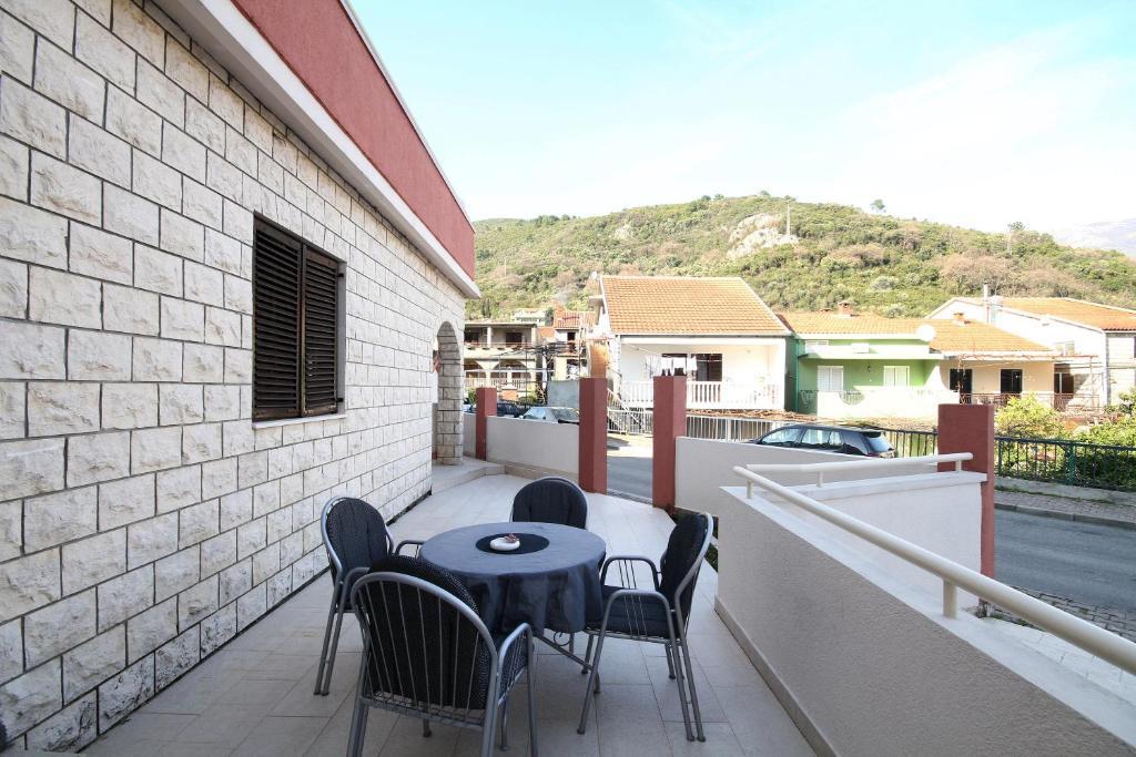 Studio Terrace