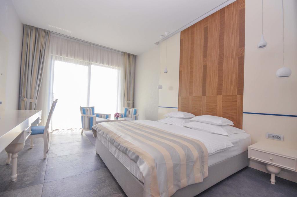 Tweepersoonskamer met 1 of 2 Bedden en Balkon