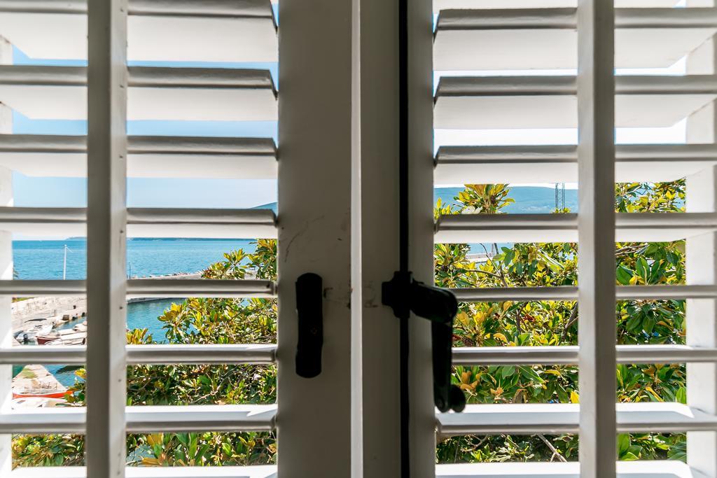 Double Room with Sea View 3