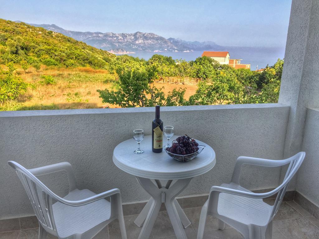 Apartment mit Meerblick