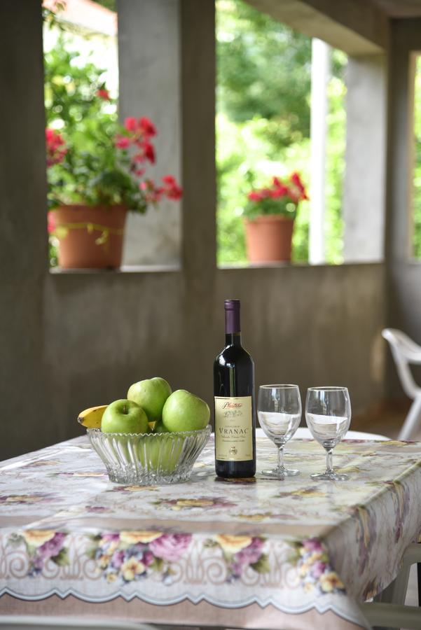 Apartment with Terrace,1583165799:JPEG