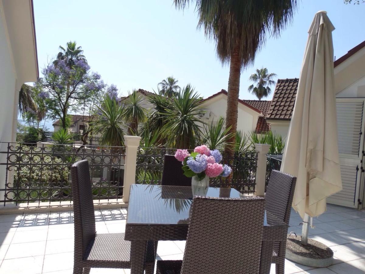 Two-Bedroom Apartment with Terrace