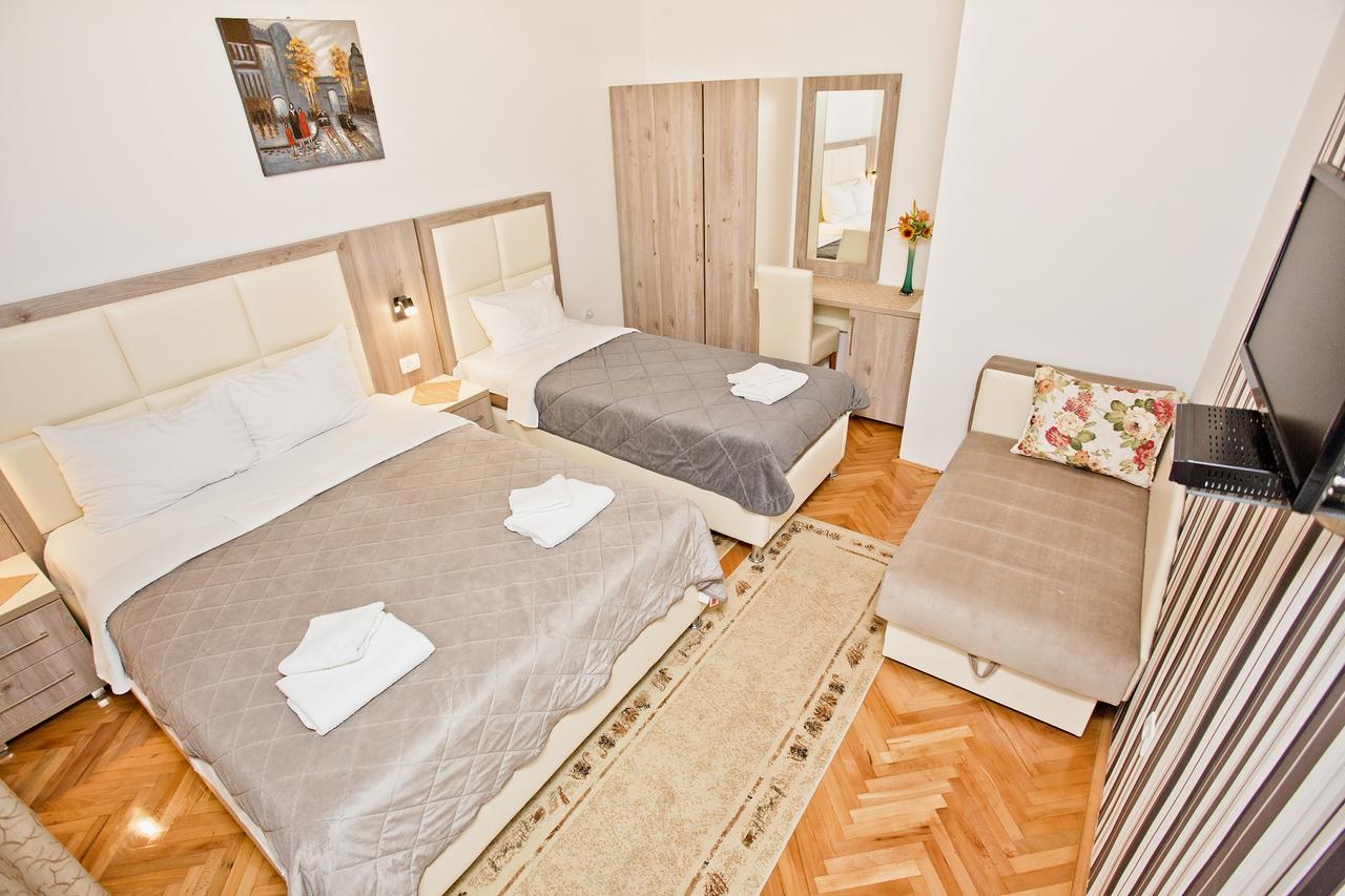 Studio with Terrace