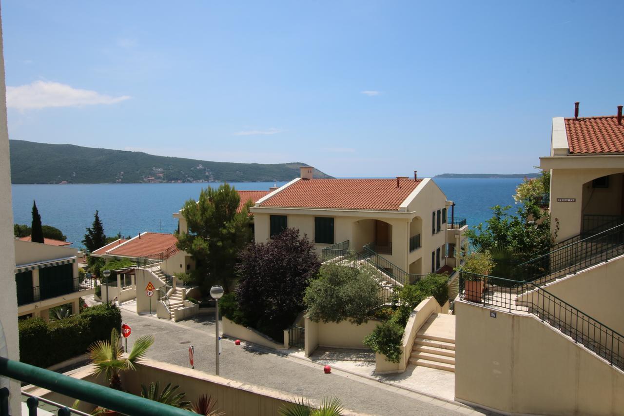 Studio with Sea View and Free Spa Access