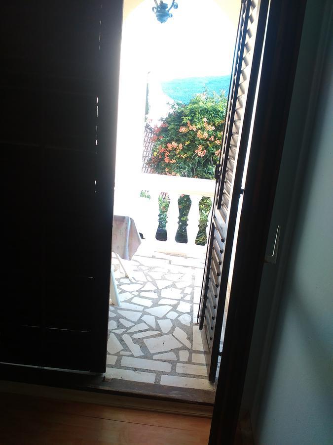Double Room with Balcony and Sea View,661918017:JPEG