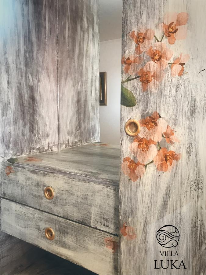 One-Bedroom Apartment with Terrace,696491229:JPEG