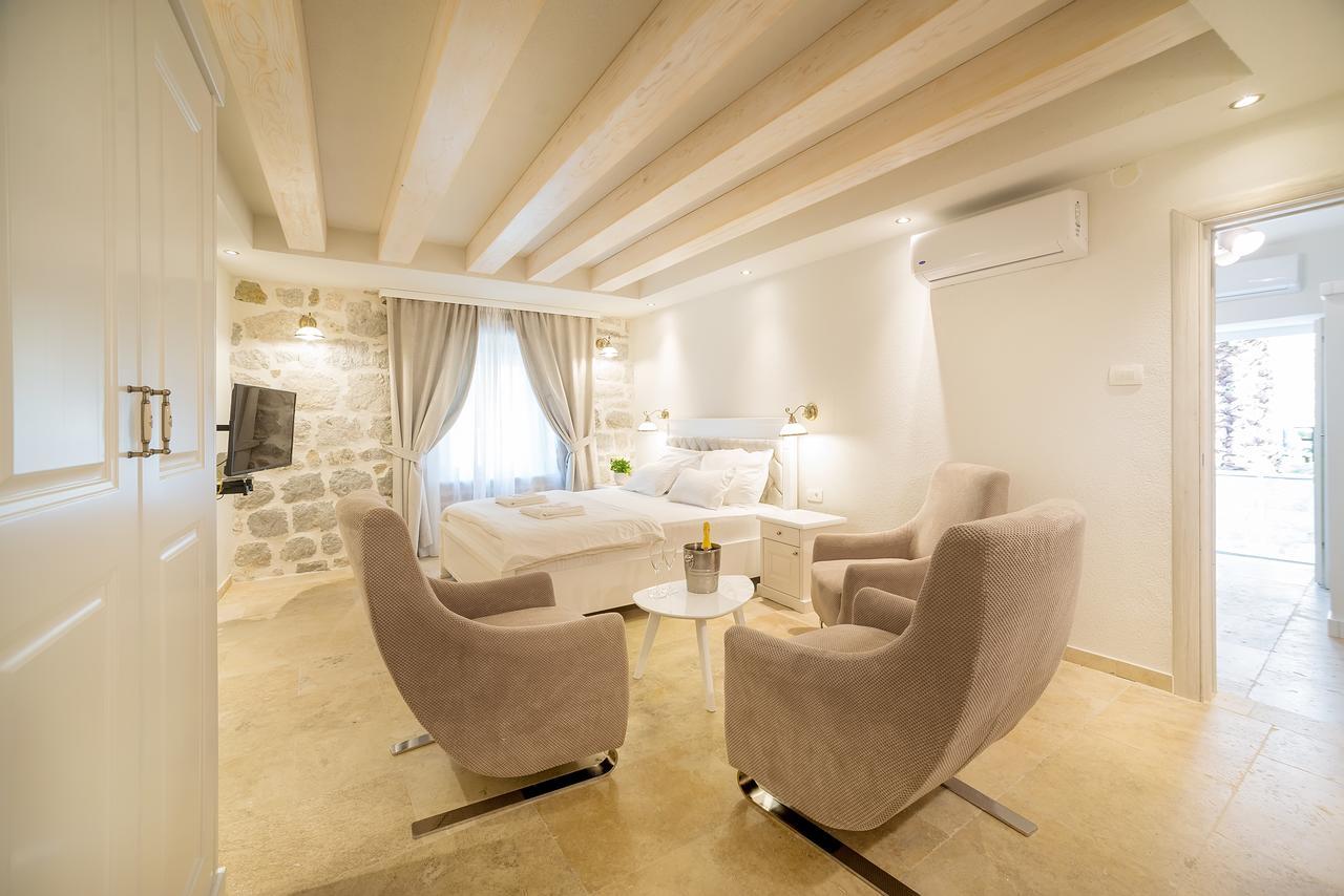 Superior Apartment,1005333817:JPEG