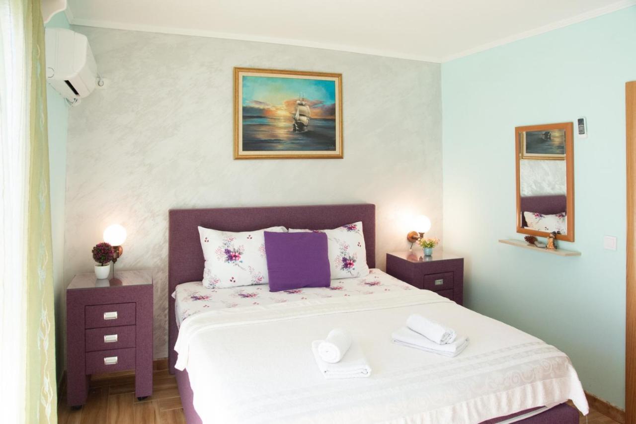 Two-Bedroom Apartment,769073533:JPEG