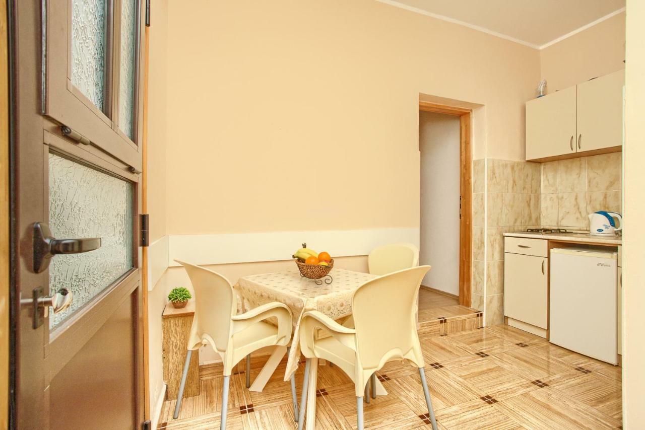 Appartamento con 1 Camera da Letto e Vista Giardino
