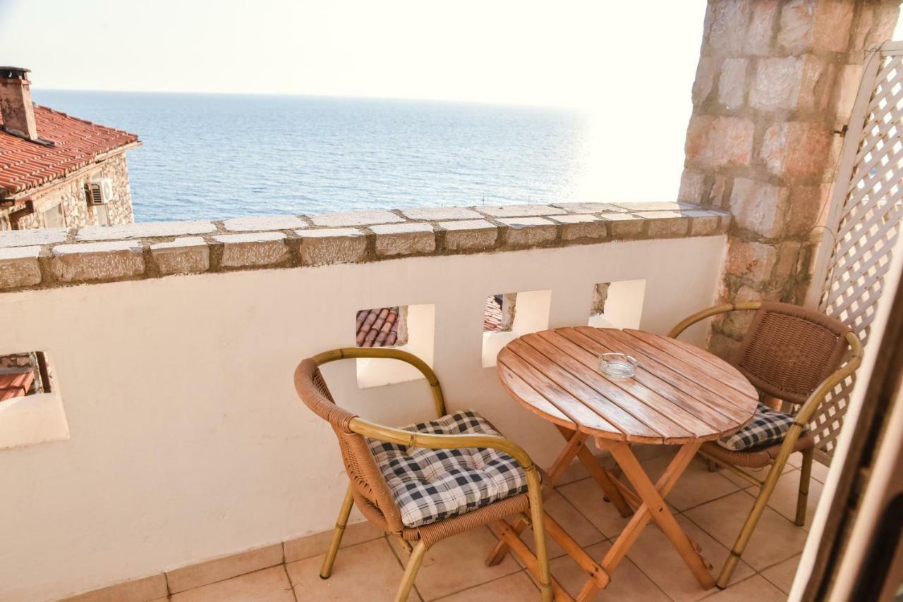Double Room with Balcony and Sea View,785986446:JPEG