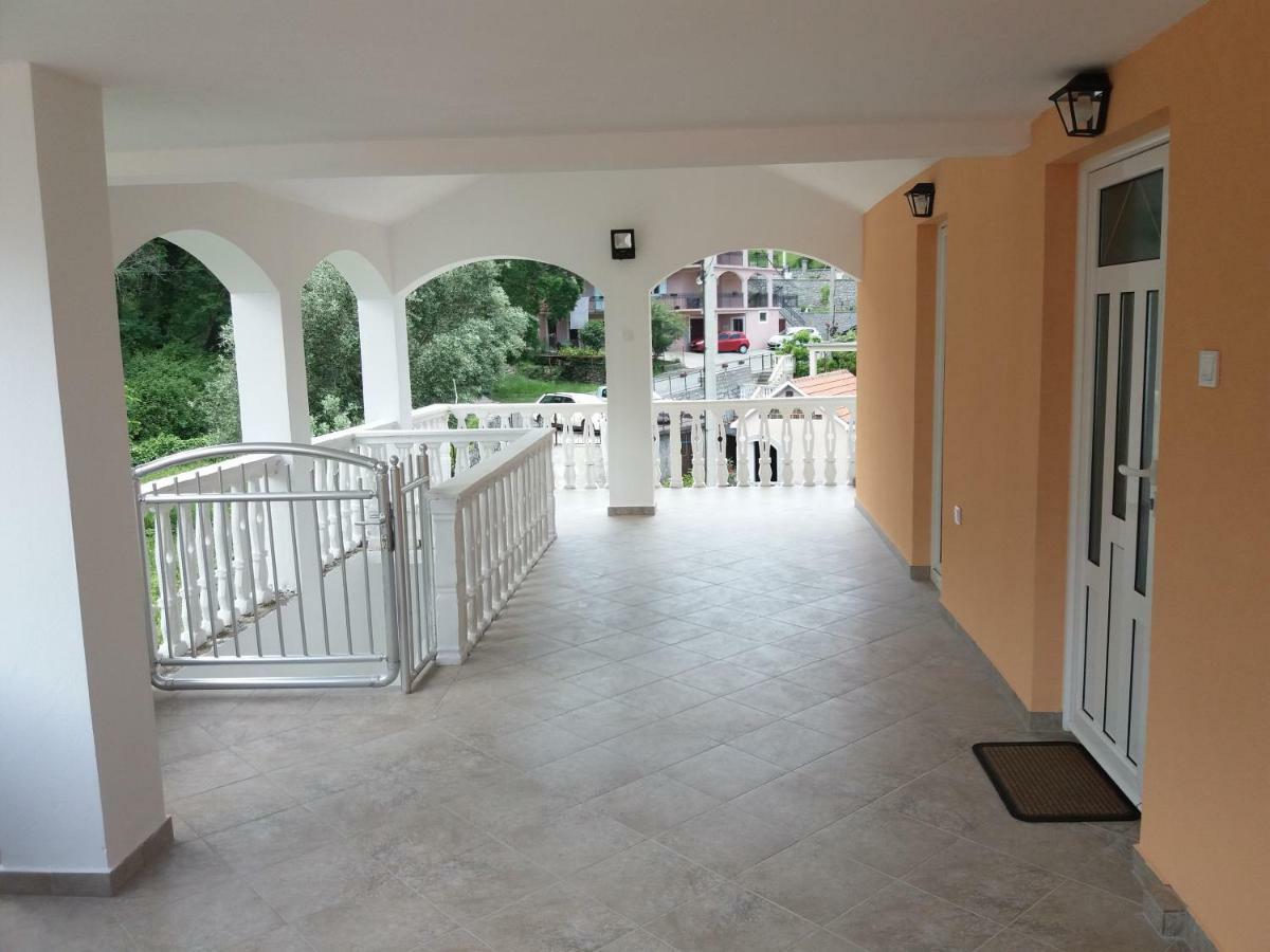 Apartment mit Meerblick