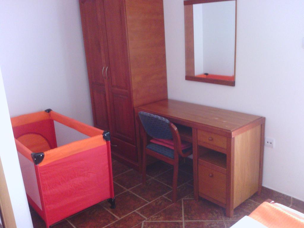 Two-Bedroom Apartment (4 Adults),805088202:JPEG