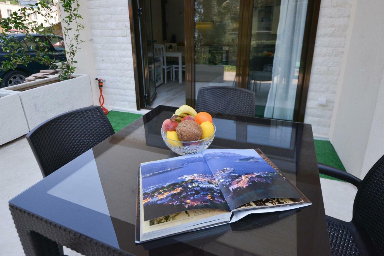 One-Bedroom Apartment,819754682:JPEG