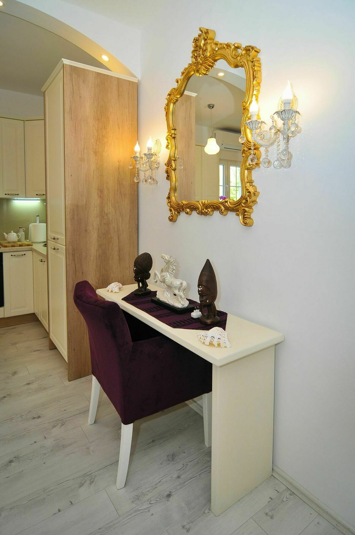 Three-Bedroom Apartment,1172674653:JPEG