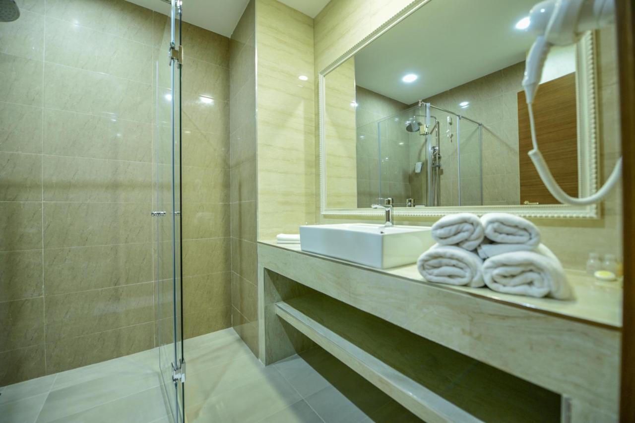 Comfort Triple Room