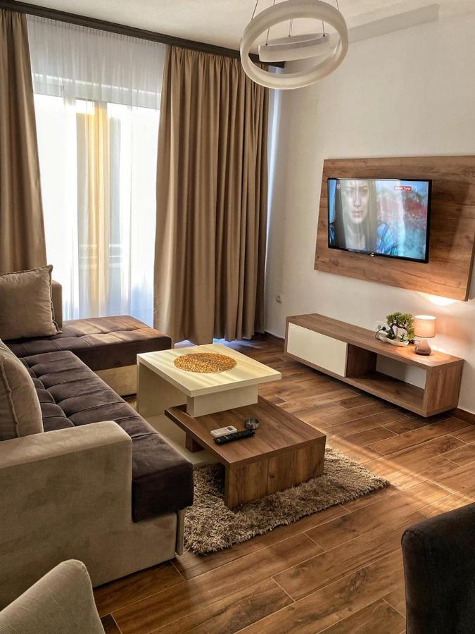 One-Bedroom Apartment,997205352:JPEG