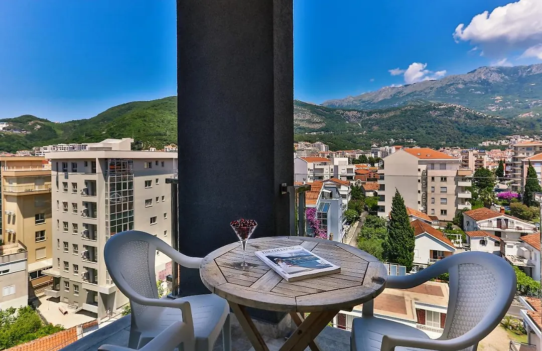 Montesun Apartments-1