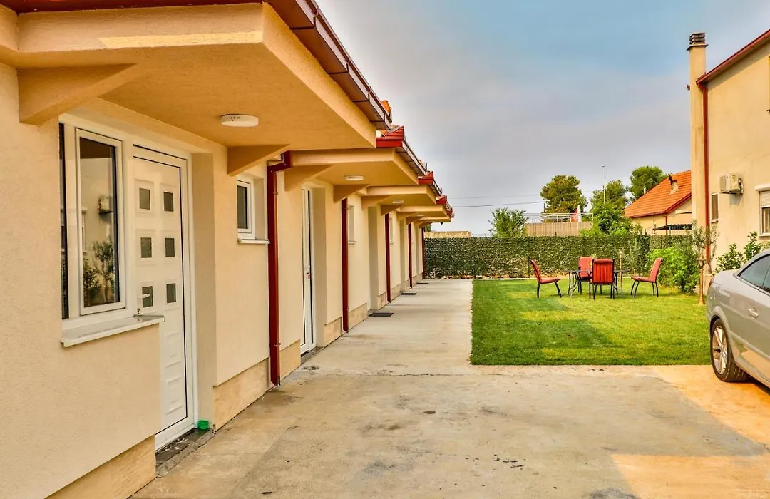 Simo Apartments Airport Podgorica-1