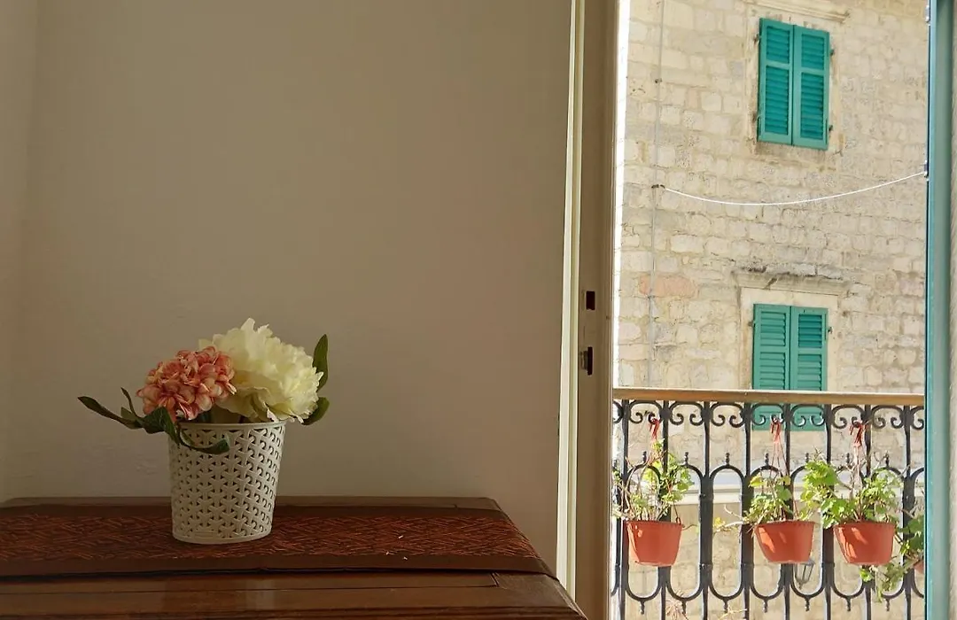 Old Town Sea Gate Apartment-1