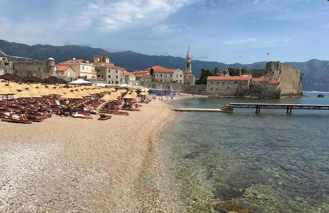 Panoramic Sea View 3-Bedroom Apartment 50 M From The Sea-1