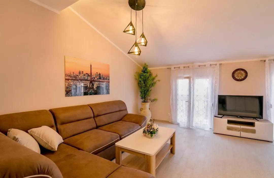 Apartmani Matej-1