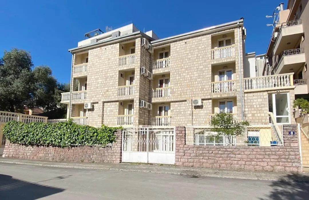 The Franeta Apartments Lux-1