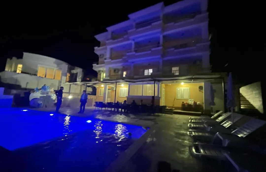 Queen Kodre Apartments-1