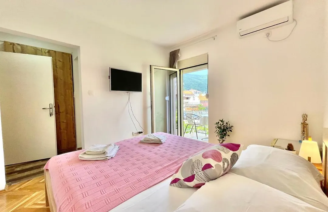 Garden House Budva-1