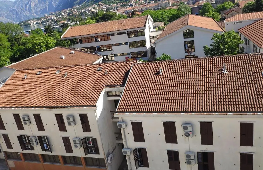 Guesthouse Lovcen-1
