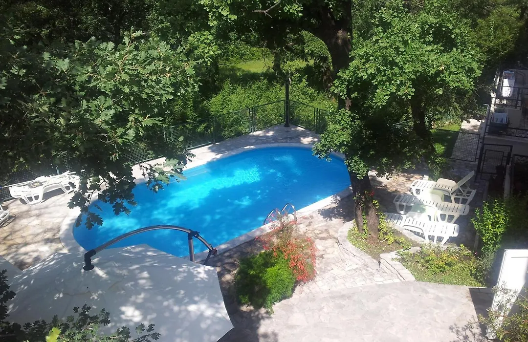 Poolside Apartments Miljan I Ranko-1