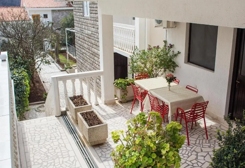 Guest House 4M-1