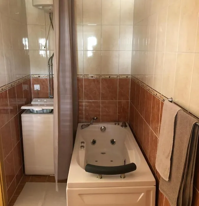 Petrovac Holiday Apartments 1-1