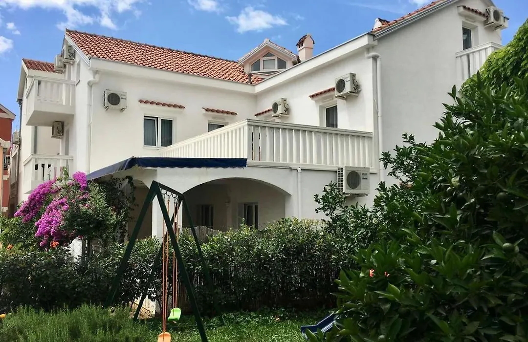 Vila Monte-1