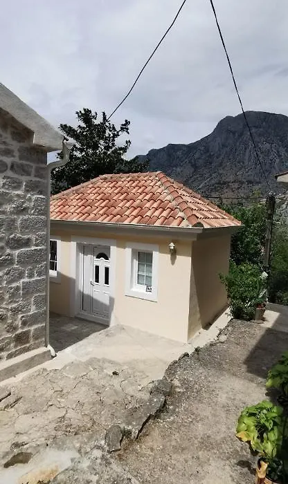 Dolce Casa-1